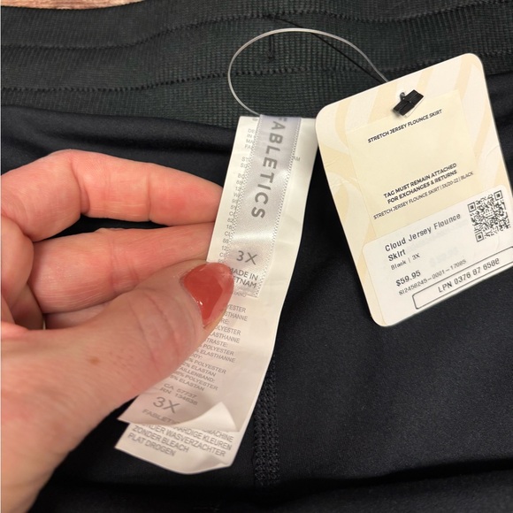 Fabletics | NWT Cloud Jersey Flounce Skirt Skort Athletic Built In Shorts 3X - Picture 10 of 12